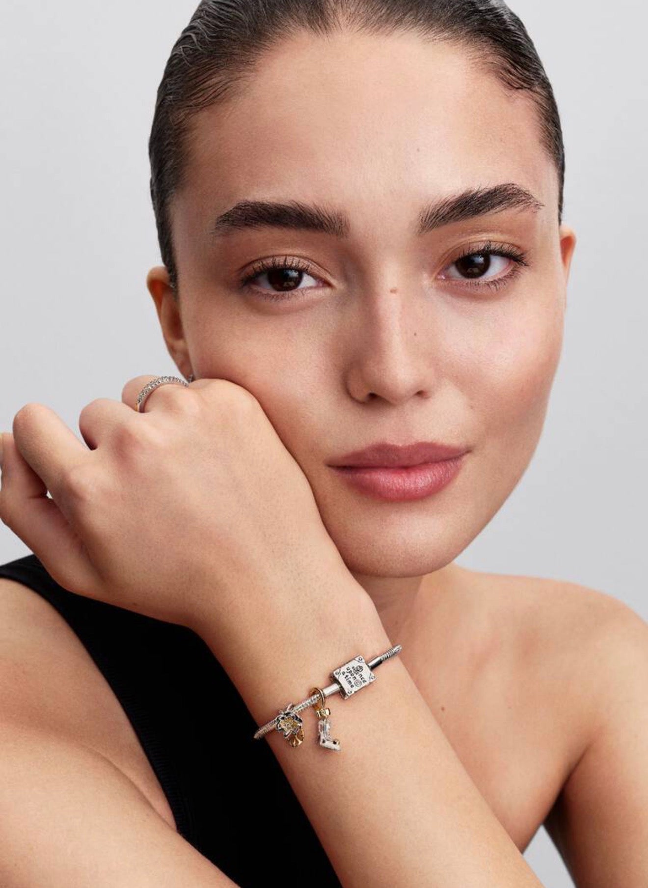 Pandora Disney Princess Cinderella Shoe Dangle Charm